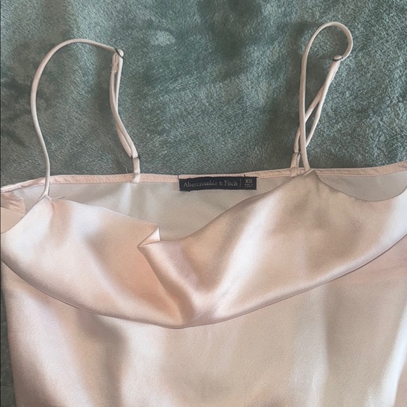 Abercrombie & Fitch Light Pink Satin Camisole - Picture 2 of 5
